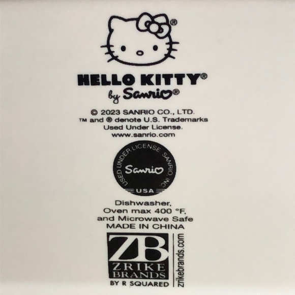 Christmas Hello Kitty Christmas Ceramic Bread Baking Dish NEW 🤍❤️ - Picture 8 of 8